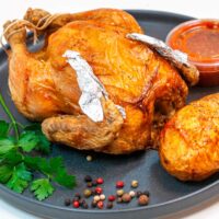 Pollo entero con salsa casera COMIDA YA